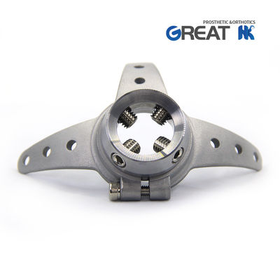 Componentes protésicos de extremidades inferiores giratorios con tres anclajes Adaptador de toma